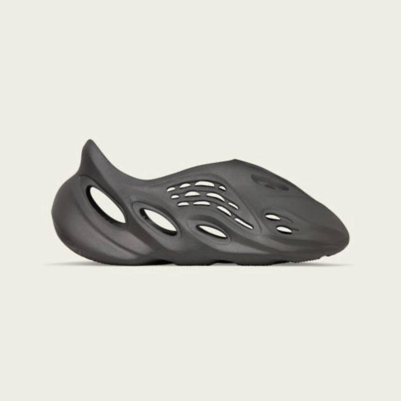 Dép Adidas Yeezy Foam Running 'Carbon' IG5349